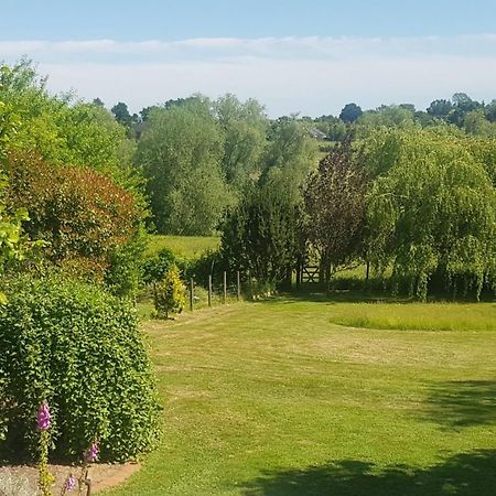 Bed and Breakfast Redroofs Tenbury Zewnętrze zdjęcie