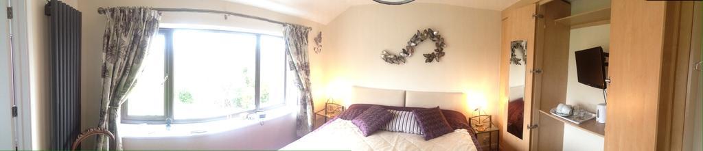 Bed and Breakfast Redroofs Tenbury Zewnętrze zdjęcie